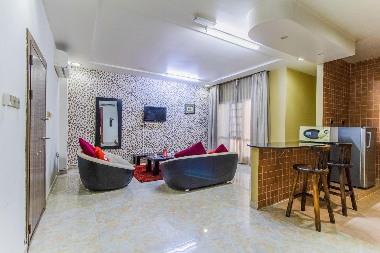 Oyo 109 Al Thabit Modern Hotel Apartment Hayl Al 'Umayr Exterior photo