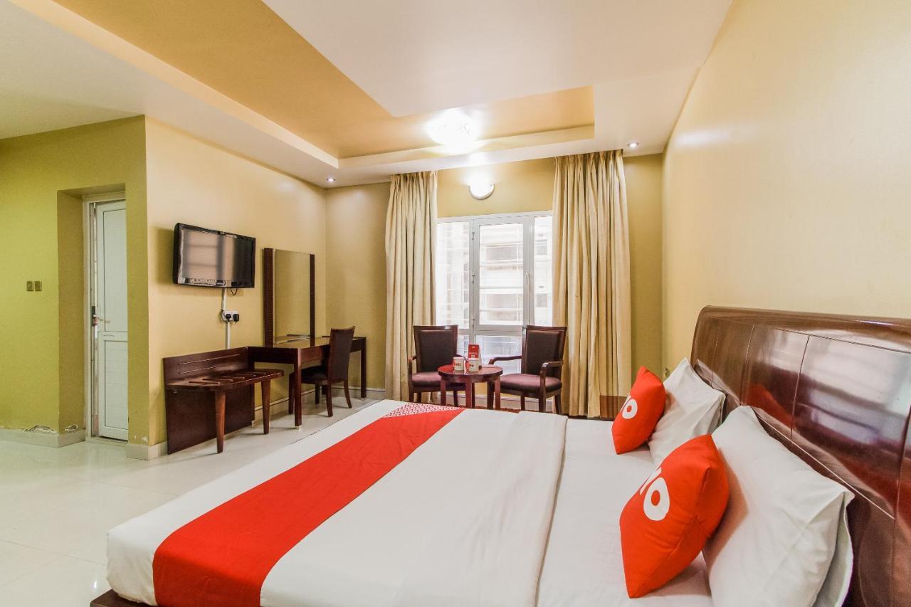 Oyo 109 Al Thabit Modern Hotel Apartment Hayl Al 'Umayr Exterior photo