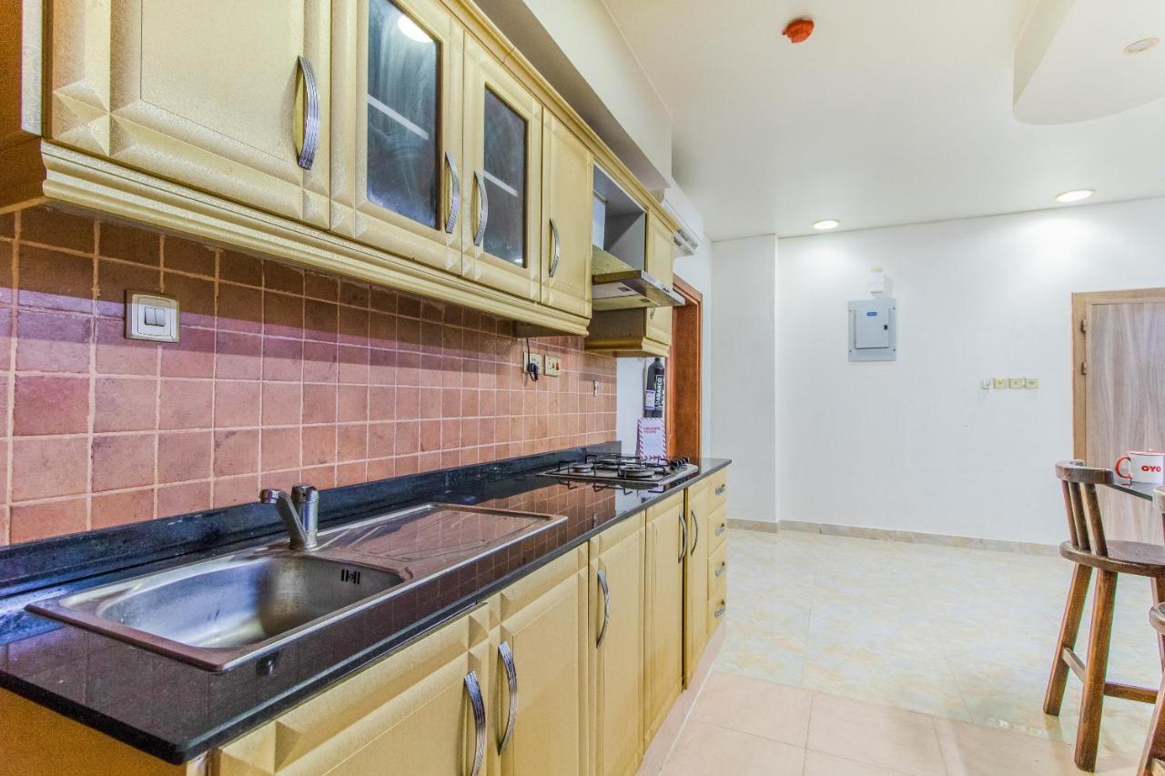 Oyo 109 Al Thabit Modern Hotel Apartment Hayl Al 'Umayr Exterior photo